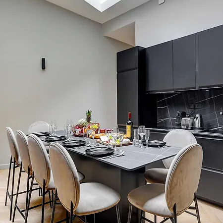 Elegant With Ac - 3br 10p- Le Marais Apartman